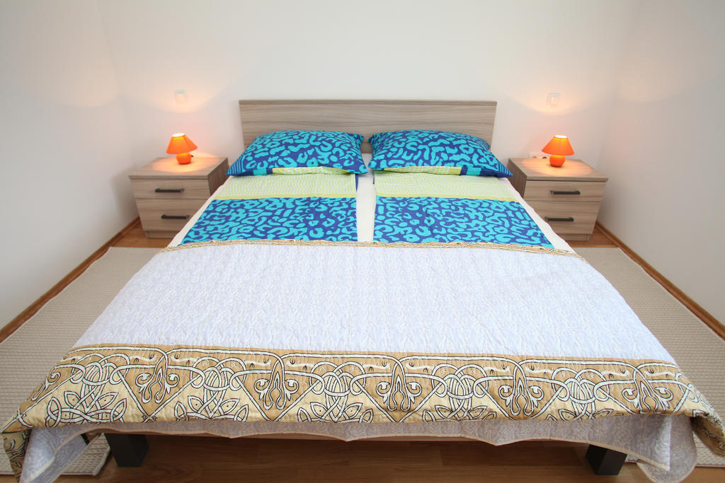 Villa Iris Apartments 브랜지카 외부 사진