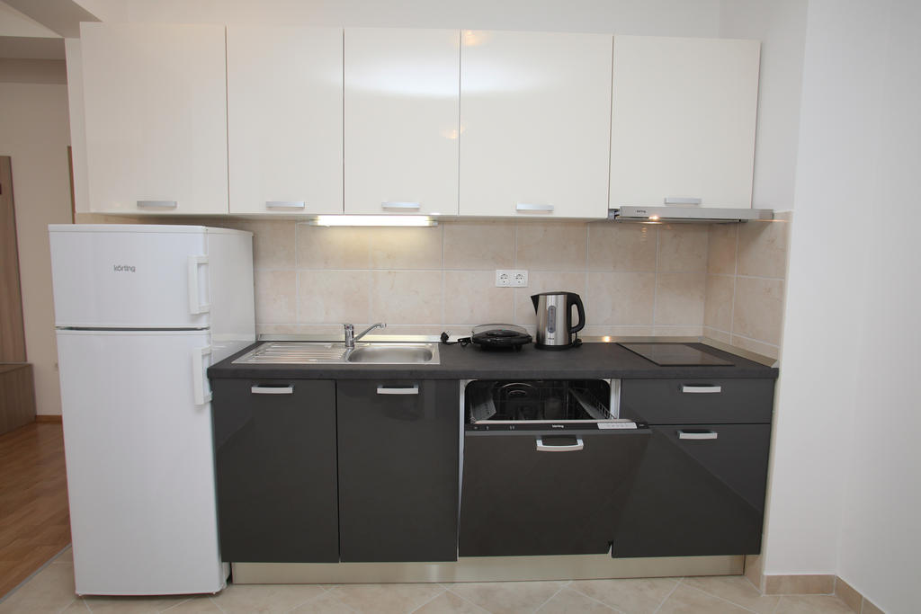 Villa Iris Apartments 브랜지카 외부 사진
