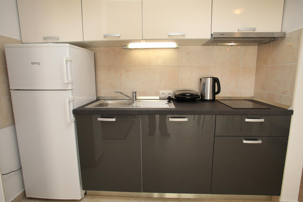 Villa Iris Apartments 브랜지카 객실 사진